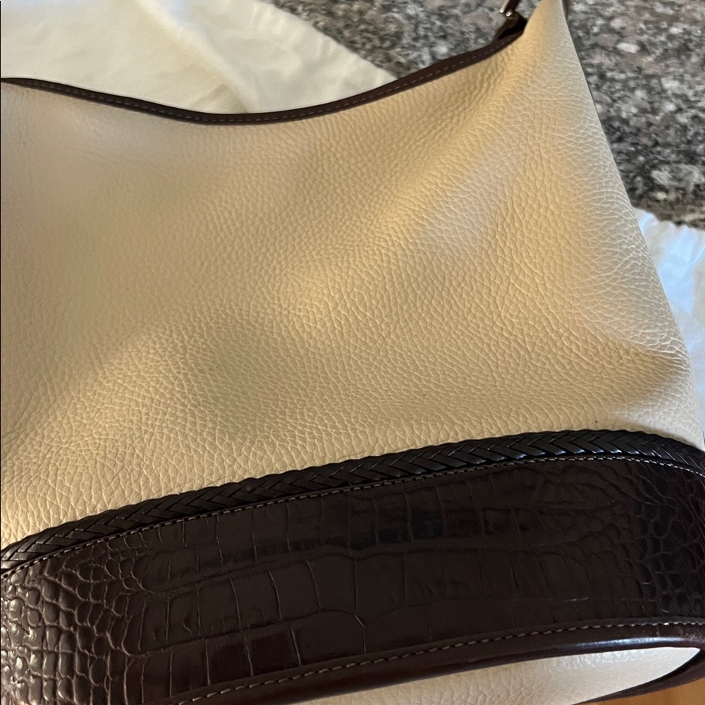 Brighton Crossbody - Picture 4 of 7